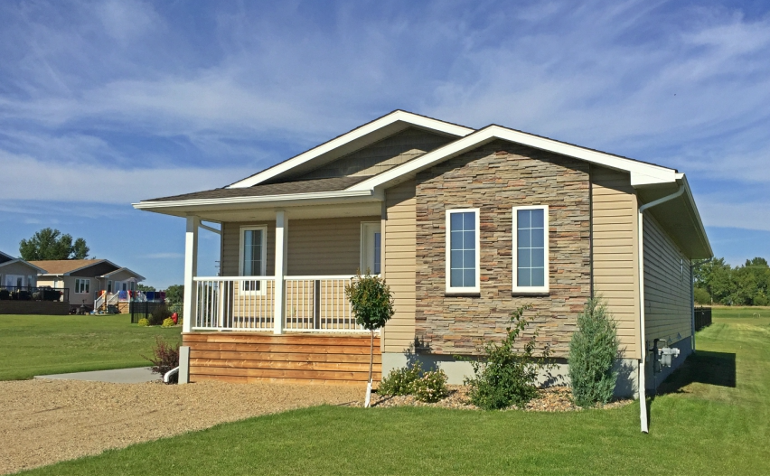 Lakeside villa front